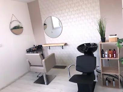 Studio M - Head Spa