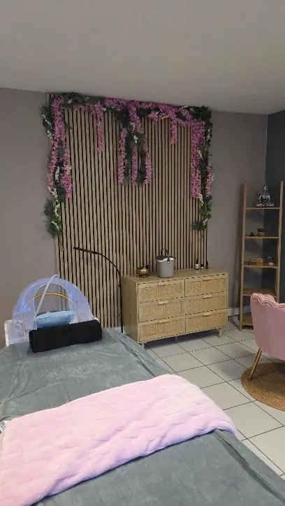 Lila Canidie beauté bien être Head Spa - Head Spa