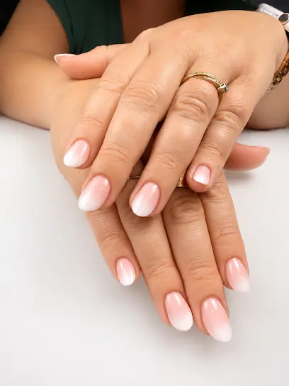 Hello Beauty Nails - Head Spa
