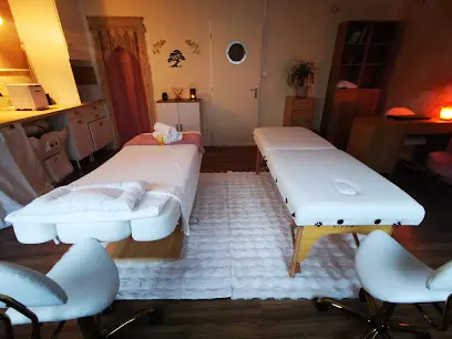Ambrescence - Head Spa