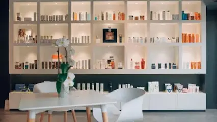 Le Domaine D’EA - Head Spa