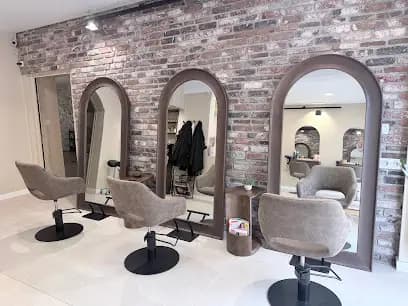 Studio AKE - Head Spa