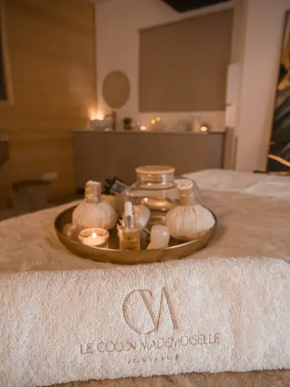 Le Cocon Mademoiselle - Head Spa