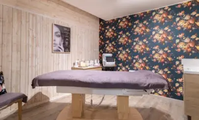 Maya Institut SPA - Head Spa