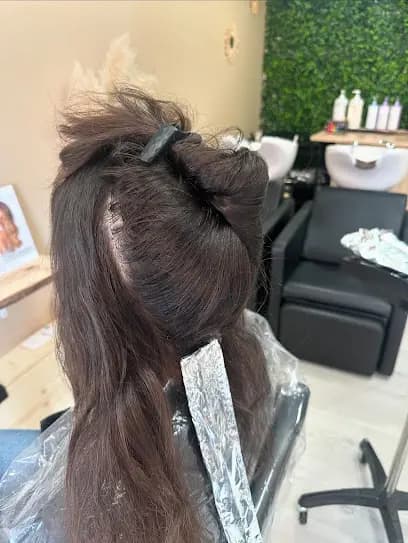 Blondie hair & barber - Head Spa