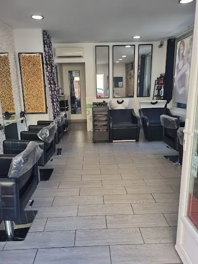 Changer D Hair - Head Spa