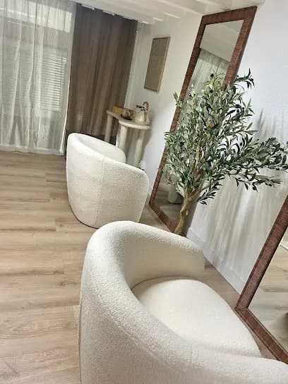 Sya Haircare - Head Spa