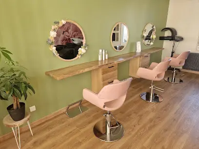 Belle et Rebelle by Mélanie B Le salon - Head Spa