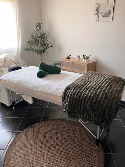 Delya Head spa - Head Spa