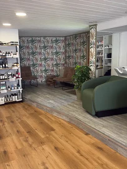 Salon r’styl coiffure et head spa - Head Spa