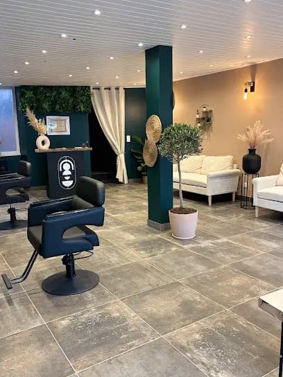 Nikol's - Head Spa