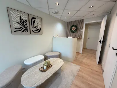 Na'Elle Beauté - Head Spa