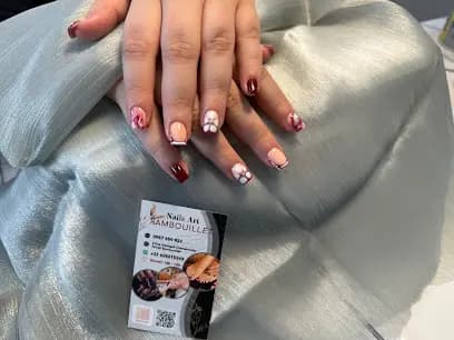 Nails rambouillet & headspa - Head Spa