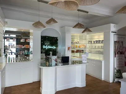 Body Derma’Zen –GUINOT— Centre dermo-esthétique & bien-être à Pertuis - Head Spa