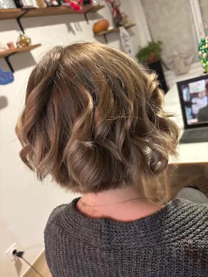 Macylia coiffure &head spa - Head Spa