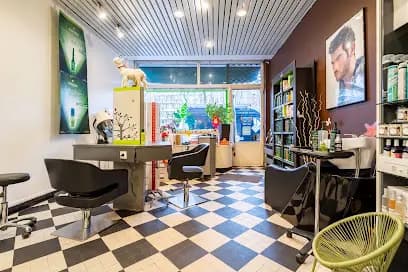 Emeraude Coiffure & Head Spa - Head Spa