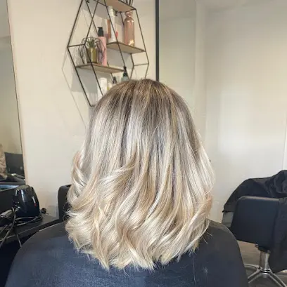 Luxury Hair Spa - Head Spa