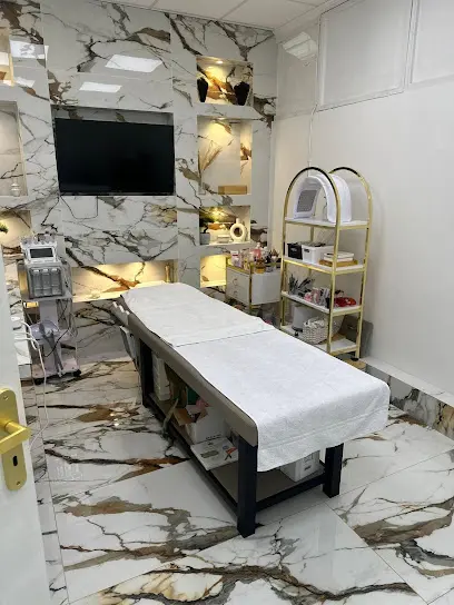 Beauty Ly Off – Salon de massage - Head Spa
